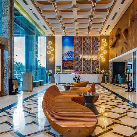 Peninsula Hotel Danang Exterior foto